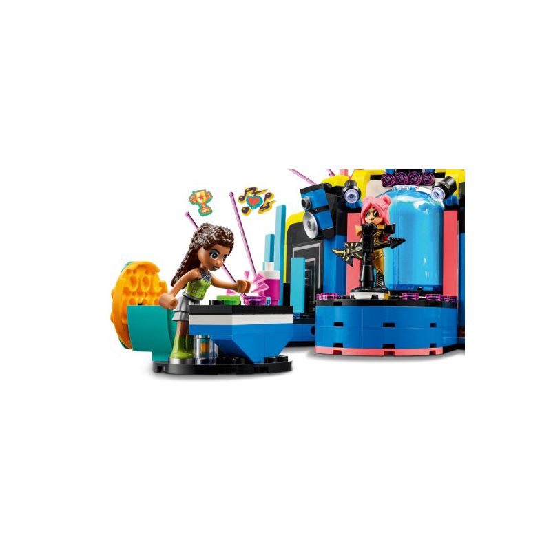 מופע כשרונות מוזיקליים בהארטלייק סיטי 42616 